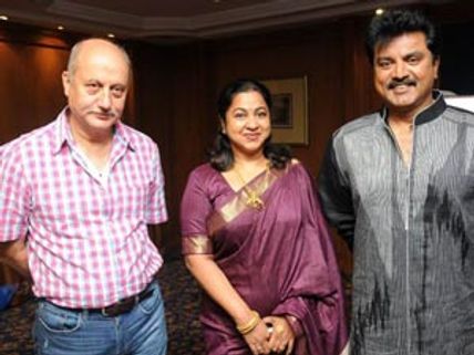 சென்னையில் நடிப்புப் பயிற்சி நிறுவனம்-ராதிகாவுடன் தொடங்கினார் அனுபம் கெர்