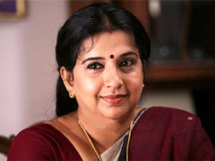 இனி ஏனோதானோ கேரக்டர்கள் வேண்டாம்! - 'இயக்குநர்' அம்பிகா