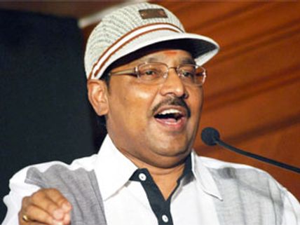 ஆர்வம் இருந்தால் யாரும் இயக்குநராகலாம்! - பாக்யராஜ்