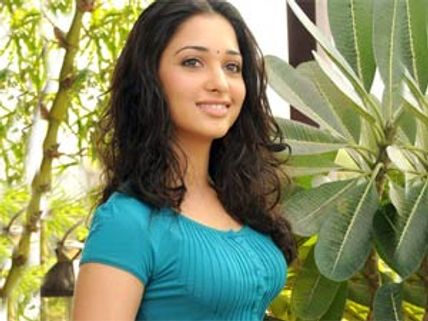 நான் இன்னும் சின்ன பொண்ணு தான்: தமன்னா