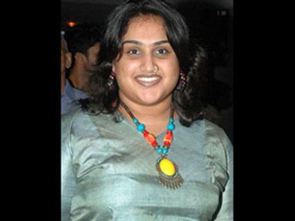 இரண்டாவது கணவரைப் பிரிந்தார்... மீண்டும் முதல் கணவர் ஆகாஷுடன் சேர்கிறார் வனிதா!