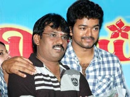 விஜய் தந்தது வாய்ப்பல்ல, வாழ்க்கை.... பேரரசு!