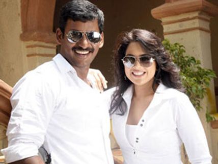 விஷாலின் 'வெடி'யை வாங்கியது சன் பிக்சர்ஸ்!