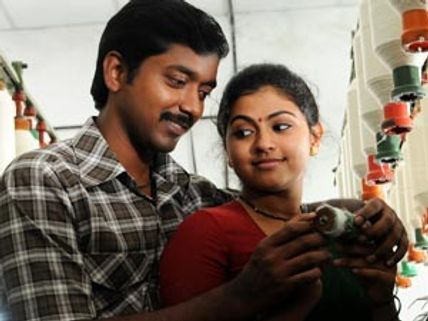 'கிருஷ்ணவேணி பஞ்சாலை'க்கு வைரமுத்து எழுதிய ஆயுத பூஜைப் பாட்டு!