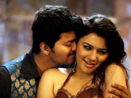 வேலாயுதமா... ஏழாம் அறிவா... உங்க 'ஓட்டு' யாருக்கு?