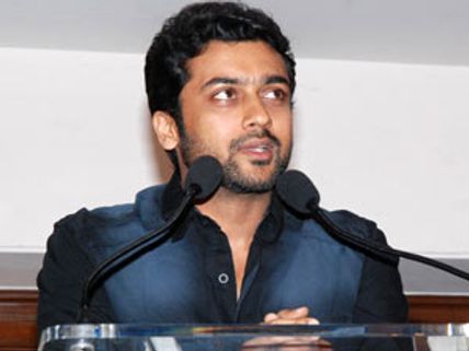 பென்டாஸ்டிக் என்றார் ரஜினி, பையன் ஃபுல் பார்ம்ல இருக்கான் என்றார் கமல்- சூர்யா பெருமிதம்