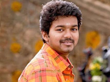 விஜய் படத்துக்கு தலைப்பு 'துப்பாக்கி'... ஏ ஆர் முருகதாஸ் சம்பளம் ரூ12 கோடி!