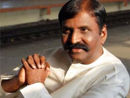 சோவியத் யூனியனை நினைவுறுத்தும் முல்லைப் பெரியாறு -  வைரமுத்து ஆவேசம் 