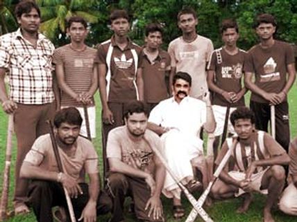 ஹாக்கியை மையப்படுத்தி எடுக்கப்படும் 'குமிழி'!