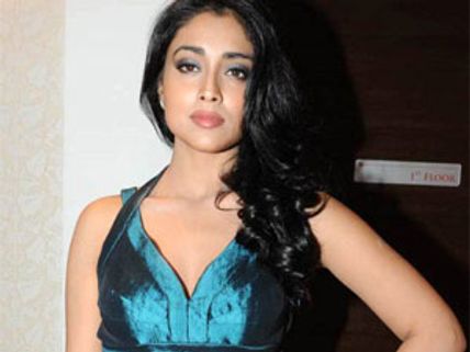 'மார்க்கெட் போய்டுச்சா... சேச்சே..!' - ஸ்ரேயா 