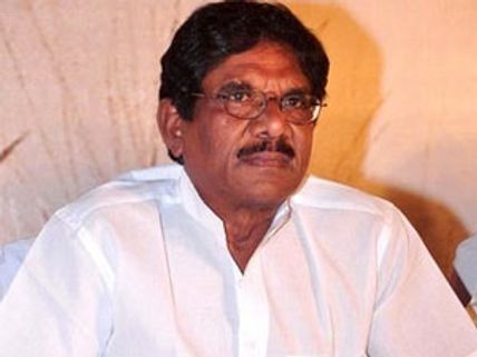 காமராஜர் தோற்றதைப் பார்த்த பின் அரசியல் ஆசையே போயிடுச்சி! - பாரதிராஜா