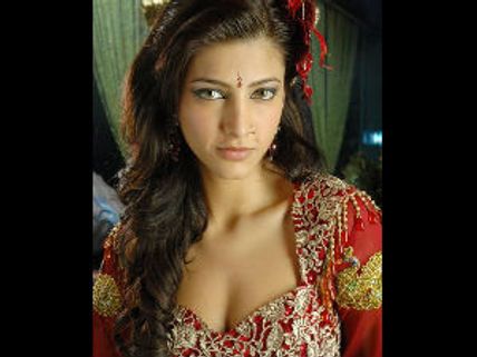 பிரதமரின் விருந்துக்கு 'கொலவெறி' நாயகி ஸ்ருதிக்கும் அழைப்பு