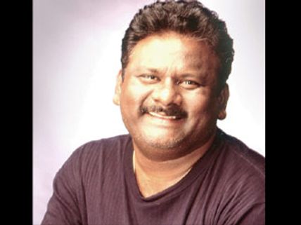 'மிரட்டலோடு' வரும் மாதேஷ்!