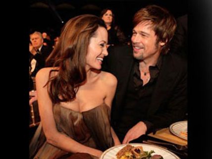 பிராட் பிட், ஜூலி நிச்சயதார்த்தம் முடிந்தது- நிச்சயதார்த்த மோதிரம் ரூ.1.28 கோடி