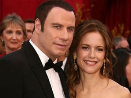 ஜான் டிரவோல்டா கையைப் பிடிச்சு இழுத்தாரா...?