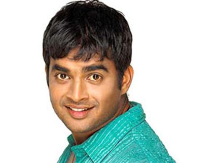 இங்கிலீஷ் விங்கிலீஷில் அஜீத் இல்லை... மாதவன்தான்!