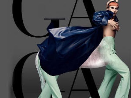 முரட்டுக் குதிரையாக மாறி மிரட்டும் லேடி காகா!