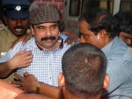 ரூ 85 லட்சம் மோசடி... பவர் ஸ்டார் சீனிவாசன்  கைது... புழல் சிறையில் அடைப்பு!