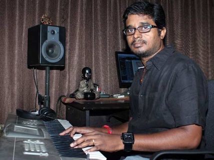 வோடபோனுக்காக 400 திருக்குறளுக்கு இசையமைத்த சரவணா கலைமணி!