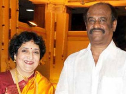 அமிதாப் பிறந்த நாள் விழாவில் குடும்பத்துடன் பங்கேற்கிறார் ரஜினி!