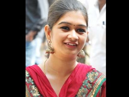 தொகுப்பாளினி மோனிகாவிற்கு ஆண் குழந்தை!