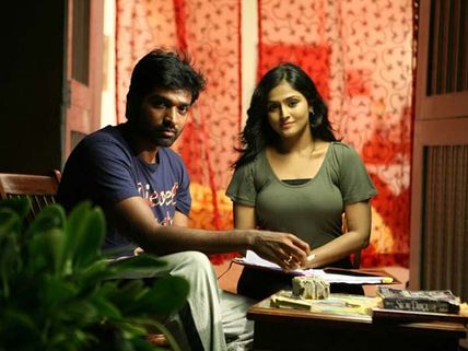 2012 விகடன் விருதுகளை அள்ளிய வழக்கு எண் 18/9, பீட்ஸா, கும்கி