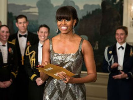 ஆர்கோ படத்துக்கு ஆஸ்கர் விருதினை வெள்ளை மாளிகையிலிருந்து அறிவித்த மிஷல் ஒபாமா!