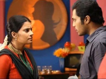 கார்த்திக்– ராஜி நட்பில் விரிசலா?