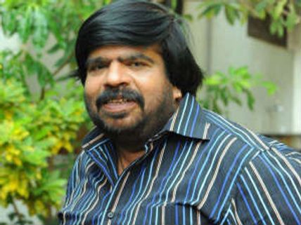 ஹோட்டல், ரயில்கள் மாதிரி தியேட்டர்களிலும் 'சாதா, ஸ்பெஷல்' வேண்டும் - டி.ராஜேந்தர்