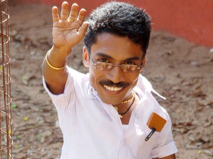 குள்ளமான இயக்குனருக்காக ‘கின்னஸ் விருது’ பெறப்போகும் நடிகர் பக்ரு