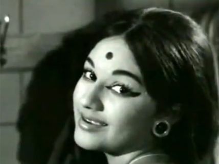 மஞ்சுளா: எம்ஜிஆர், சிவாஜி படங்களின் கனவுக் கன்னி...!