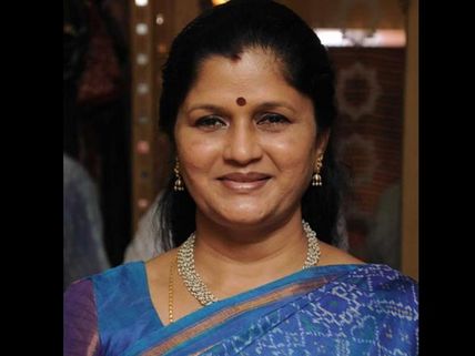 நிறைய காதல் கல்யாணம் செய்து வைத்திருக்கிறேன்: நிர்மலா பெரியசாமி