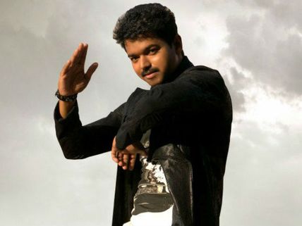 மம்மூட்டிக்காக டான்ஸராக மாறும் விஜய் 