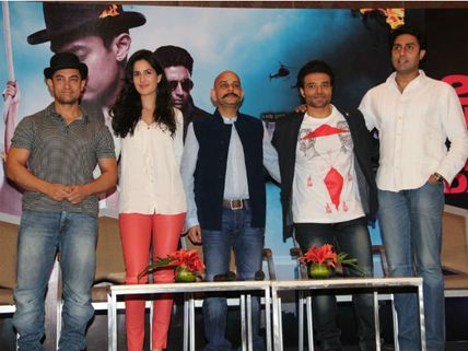 எனக்குப் பிடித்தவர் ரஜினிதான்... மனிதநேயமும் எளிமையும் மிக்க மாமனிதர் அவர்! - ஆமீர்கான் பேட்டி