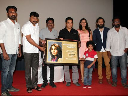 'என்னங்க.. நடிகைங்க முன்னாடி வயசையெல்லாம் சொல்லிக்கிட்டு!' -  பாரதிராஜா மீது கமலின் செல்லக் கோபம்