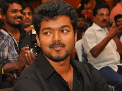 நடிகர் விஜய்யை ஒரு மாதம் சென்னை பக்கமே பார்க்க முடியாது!