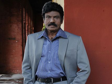 'ஆல் இன் ஆல் அழகுராஜா' கவுண்டமணிக்கு இன்று பிறந்த நாள்!