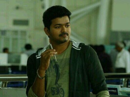 ரஜினி, கமல், அஜீத் வரிசையில் வில்லனாகவும் களமிறங்கும் விஜய், சூர்யா...