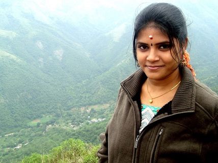 சன் டிவி தொகுப்பாளினி ஆர்த்திக்கு கல்யாணம்… 