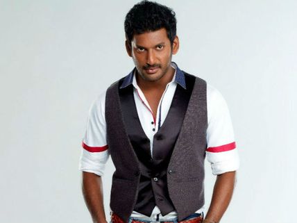 திருப்பூரில் திருட்டு விசிடி:  நடிகர் விஷால் நேரடியாக ரெய்டு!