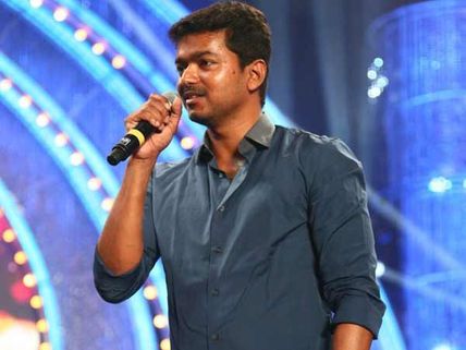 கோகோ கோலா விளம்பரத்தில் நான் மட்டுமா நடிச்சேங்கண்ணா: விஜய் 