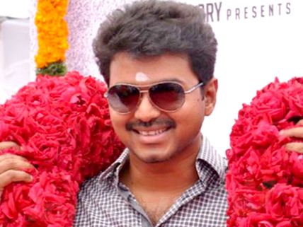 பொங்கல் அன்று ட்விட்டரில் படத் தலைப்பை அறிவிக்கும் விஜய்