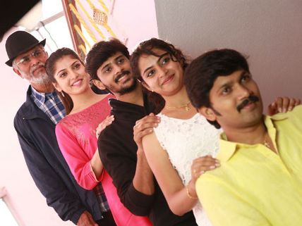 டூரிங் டாக்கீஸ் - விமர்சனம்