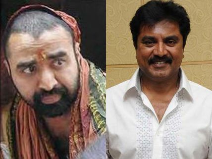 சங்கர மடத்தில் சரத் குமார்... விஜயேந்திரரிடம் ஆசி பெற்றார்!