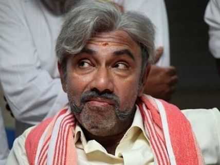 பேயாக நடிக்க மறுத்து, மகனுக்காக ஒப்புக் கொண்ட சத்யராஜ்!