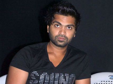 ஆர்யா,  ஜெயம் ரவியுடன் 