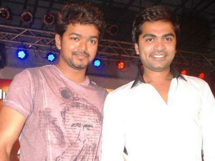 இன்னொரு தாய்க்கு பிறந்த உண்மையான சகோதரர் விஜய்- ட்விட்டரில் நெகிழ்ந்த சிம்பு 
