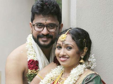 சீரியல் வில்லி ரோஜாவுக்கும் வில்லன் ஈஸ்வருக்கும் டும் டும் டும்