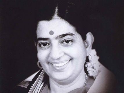 அத்தை மடி மெத்தையடி..  மனதை மயக்கும் குரல் ஜாலக்காரர் பி.சுசீலா!