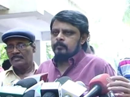 நா.முத்துக்குமாரின் மறைவு எழுத்துலகிற்கு மிகப்பெரிய இழப்பு: விக்ரமன்- வீடியோ 